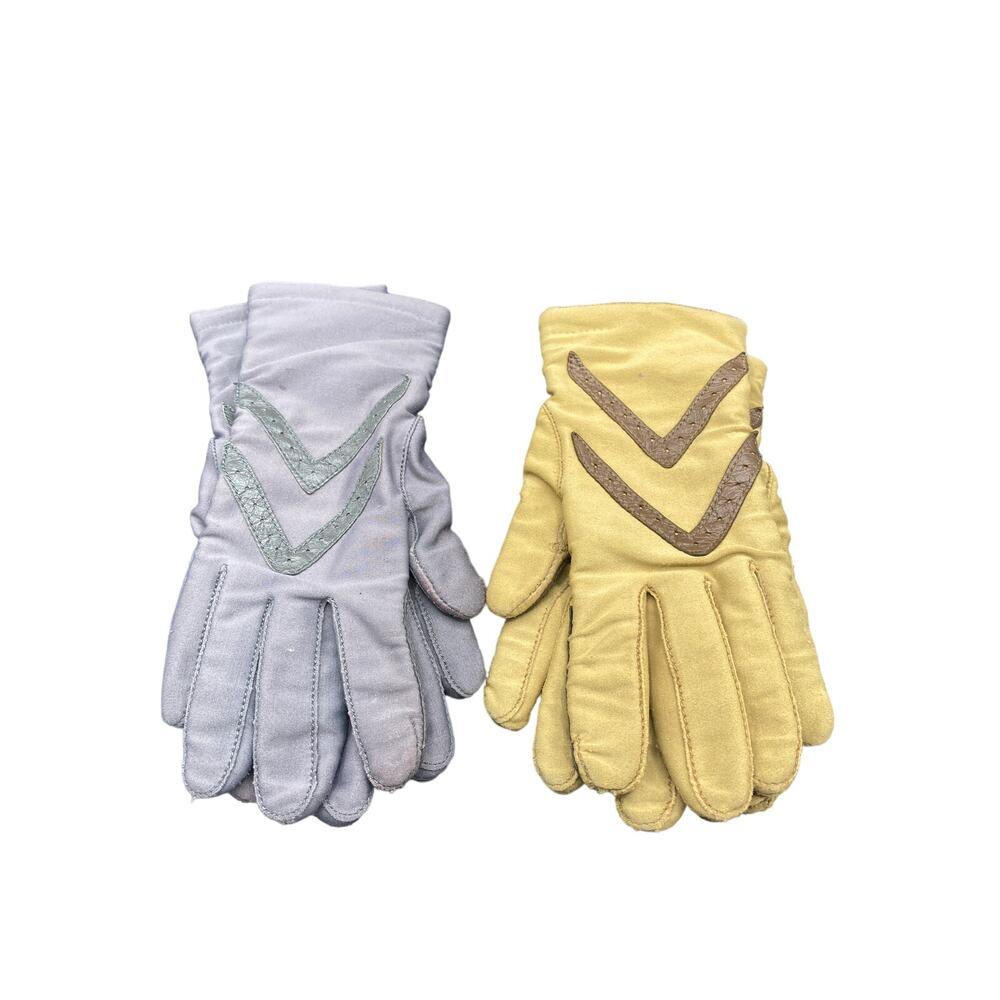 Vtg Women ISOTONER DRIVING GLOVES Tan/Blue/Gray One Size Nylon Spandex Winter - Picture 6 of 7